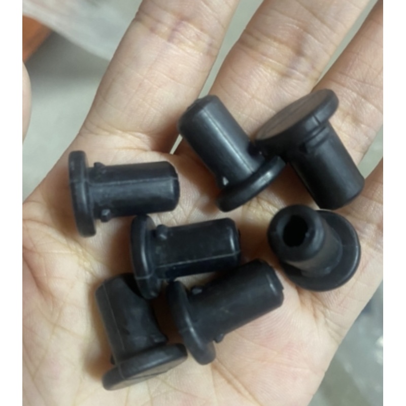4 pcs of PAC rubber plug